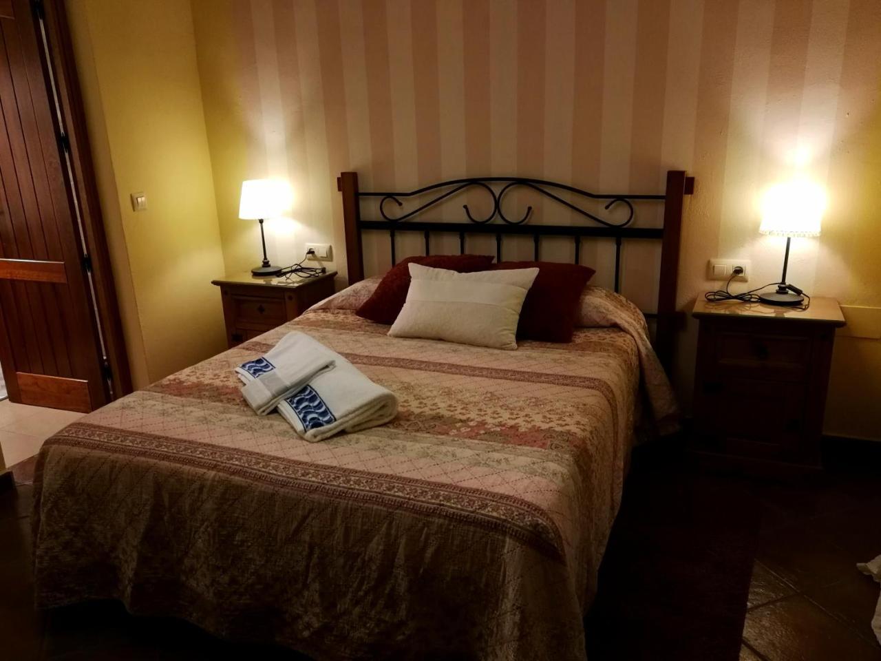 Casa Rural Balcon Del Camino Viejo Valencia de Alcántara Eksteriør billede
